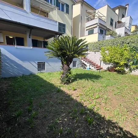 Casa Nora Giardino E Box Auto