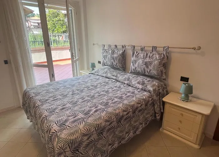 Апартаменты Casa Nora Giardino E Box Auto *